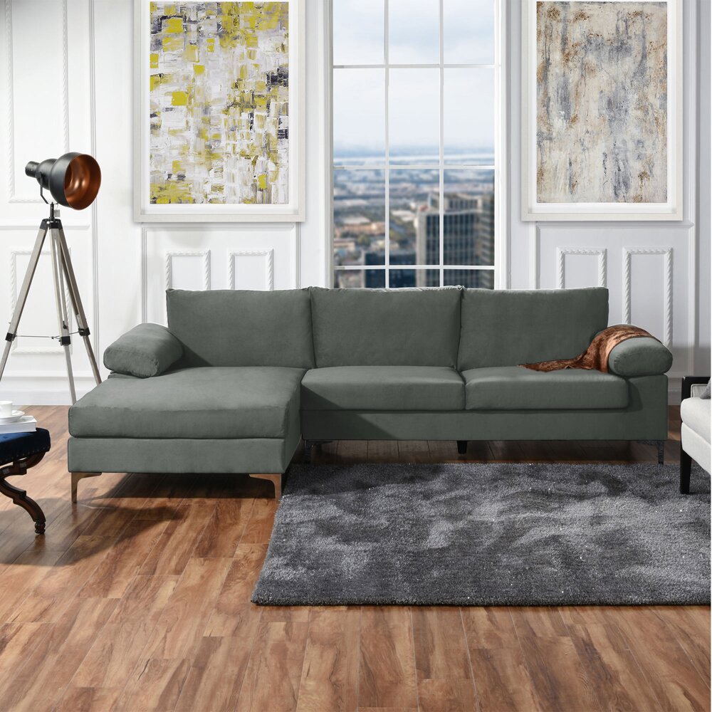 Modern fabric sectional sofa with chaise in a neutral tone