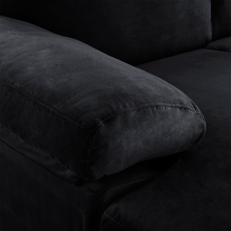 Relaxing lounge sofa with left-oriented chaise section