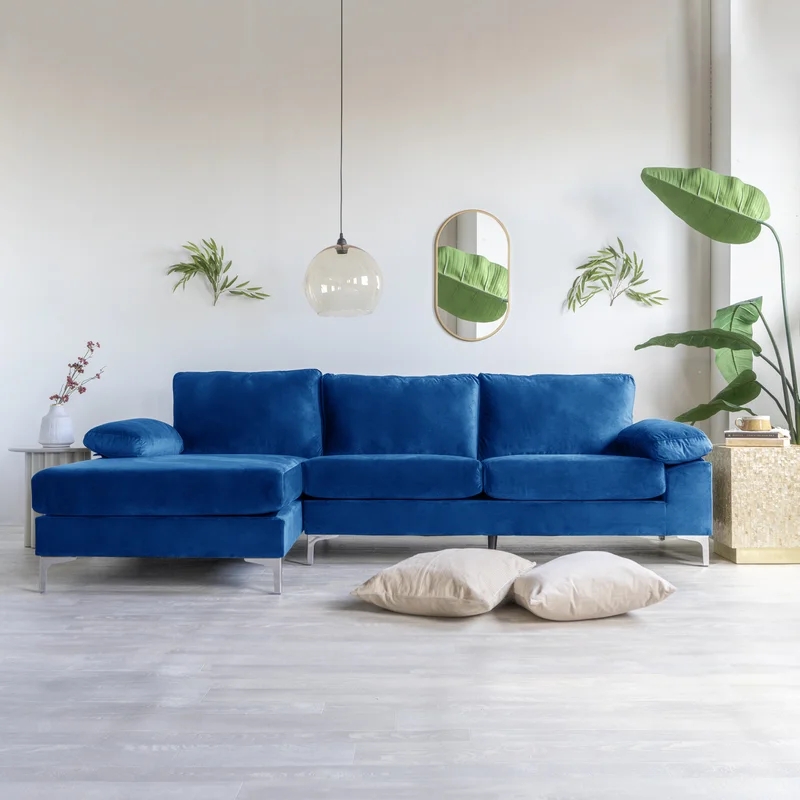 Versatile living room sectional seating arrangement